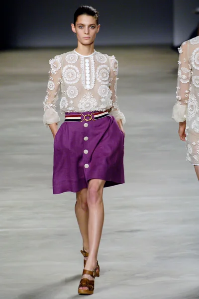 Look 5